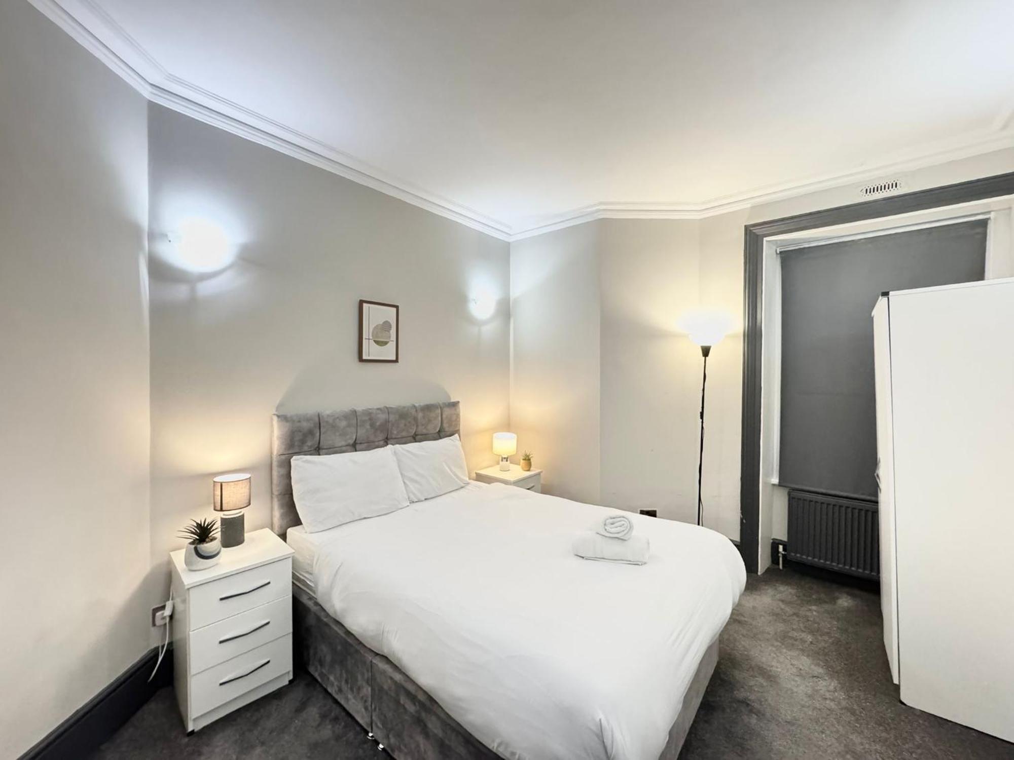 Appartamento Spacious Hyde Park Family Londra